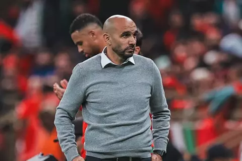 "إنجاز مونديالي وعقدة نصف قرن".. ماذ قدم الركراكي مع المغرب في 1282 يومًا؟